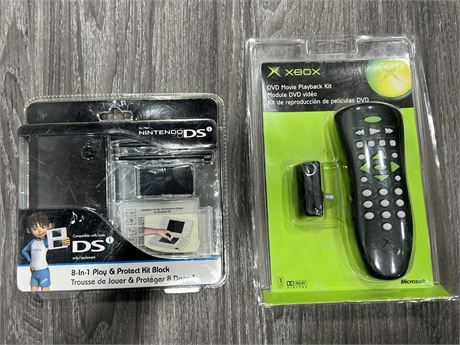 SEALED XBOX DVD MOVIE PLAYBACK KIT & DS PLAY / PROTECT KIT