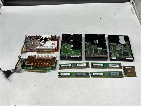 LOT OF PC ITEMS - GRAPHICS CARDS, HDD, MEMORY, ETC)