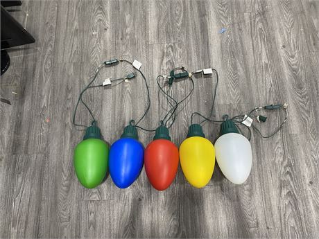 5 LARGE CHRISTMAS LIGHTS - CAN USE SEPARATELY OR TOGETHER