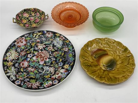 LOT OF EARLY CHINA / DEPRESSION GLASS ETC.