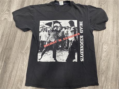 DEAD KENNEDYS HOLIDAY IN CAMBODIAN SHIRT SIZE LARGE