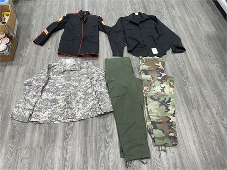 5 ASSORTED US ARMY / NAVY CLOTHES SIZES VARIE
