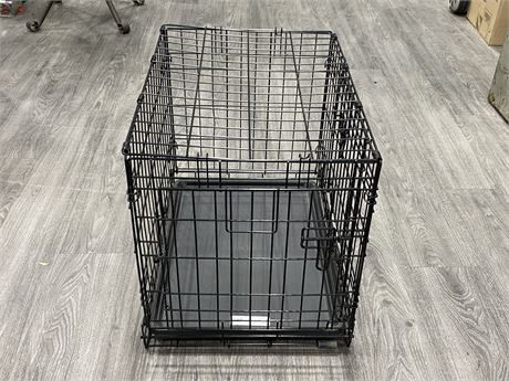SMALL DOG CRATE (28.5”Lx17.71Wx19.48”H)