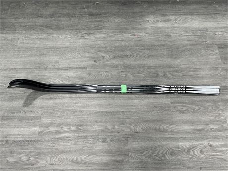 3 BRAND NEW RIGHT HANDED YOUTH / JR. HOCKEY STICKS - SPECS IN PHOTOS