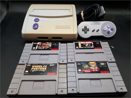 SUPER NINTENDO JR CONSOLE WITH GAMES - VERY GOOD CONDITION