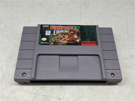 DONKEY KONG COUNTRY - SNES