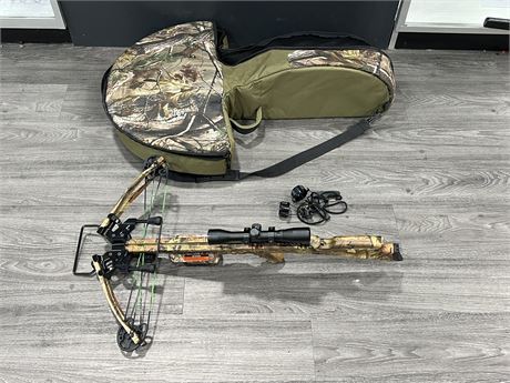 FANG HUNTING CROSSBOW W/ SCOPE, CASE & ACCESSORIES - 35” LONG