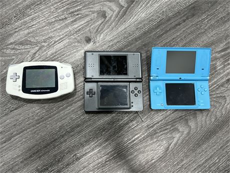 2 NINTENDO DS & GAMEBOY ADVANCE - NO CORDS / UNTESTED