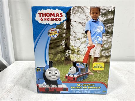 NEW OPEN BOX THOMAS AND FRIENDS ALL ABOARD GO BUBBLES