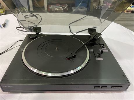SONY PS-LX150H STERO TURNTABLE