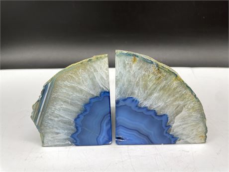 PAIR OF AGATE BOOKENDS 3”