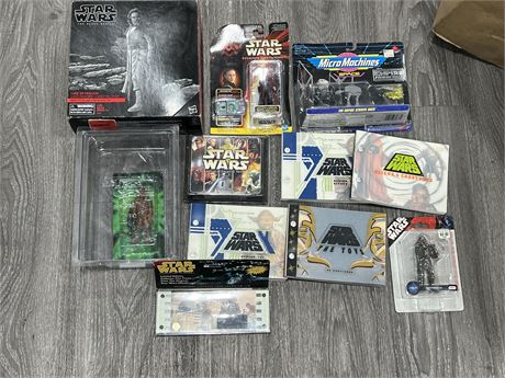LOT OF STAR WARS FIGURES & COLLECTABLES