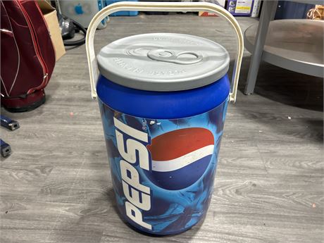 LARGE VINTAGE PEPSI CAN STYLE COOLER