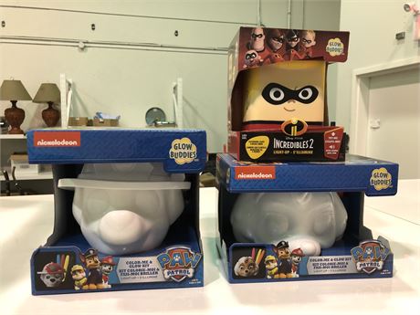 PAW PATROL AND INCREDIBLES GLOW BUDDIES (NEW)