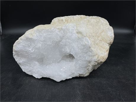 LARGE QUARTZ ROCK/CRYSTAL 12” LONG - 7” TALL