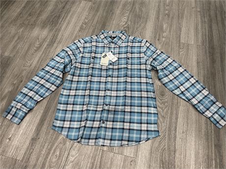 (NEW WITH TAGS) WIND RIVER BLUE PLAD COLLARED SHIRT SIZE M
