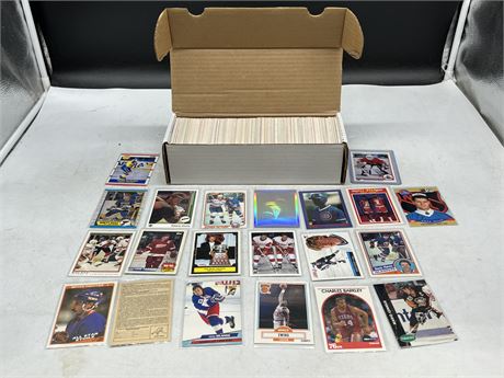 500+ SPORT CARDS - MOSTLY 90s NHL - MANY STARS AND ROOKIES