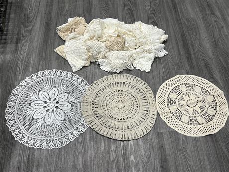 LARGE LOT OF EMBROIDERED DOILIES