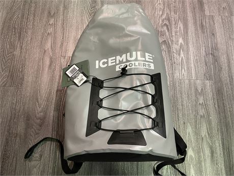 (NEW) ICEMULE COOLER & WATERPROOF HIKING BACKPACK - RETAIL $139.99