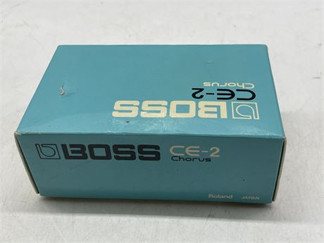 EARLY 1980’S BOSS CE-2 CHORUS PEDAL IN ORIGINAL BOX