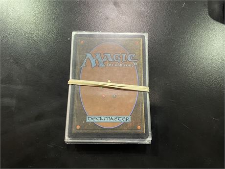 MAGIC TRADING CARDS