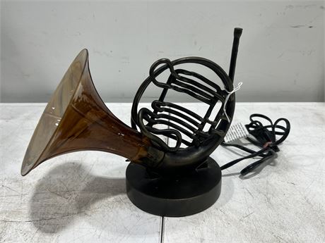 FRENCH HORN LIGHT (11” wide)