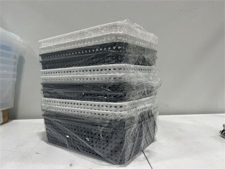 18 NEW PLASTIC BASKETS - 13”x9.5”