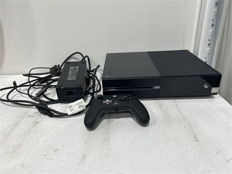 XBOX ONE W/CORDS & CONTROLLER - UNTESTED/AS IS