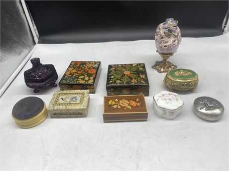10 VINTAGE BOXES - STONE, LAQUER, INLAY, GLASS, PEWTER, CHINA, ETC