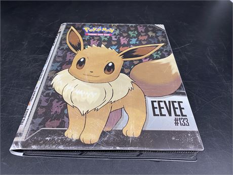 POKÉMON BOOK WITH 120+ CARDS (MOSTLY HOLOS)