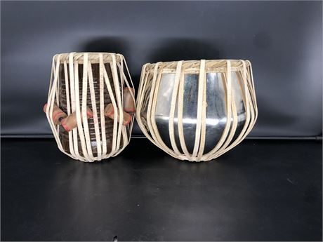 2 EAST INDIAN TABALA DRUMS (6”/11”)