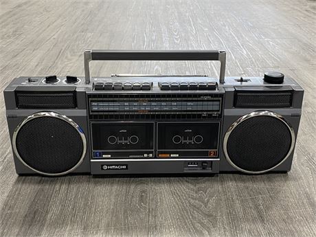 HITACHI RADIO TRK - W22HC (22.5”X8”)