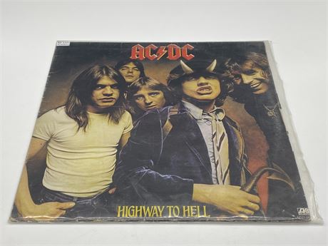 AC/DC - HIGHWAY TO HELL - VG (slightly scratched)