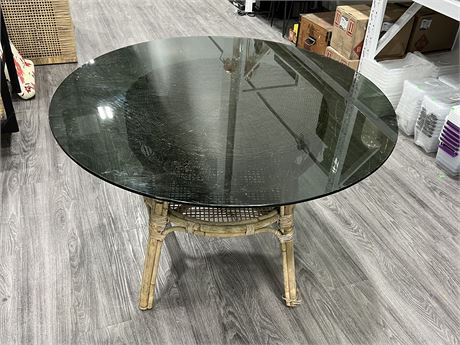 WICKER BAMBOO TABLE WITH SMOKED GLASS TOP (42” diameter)
