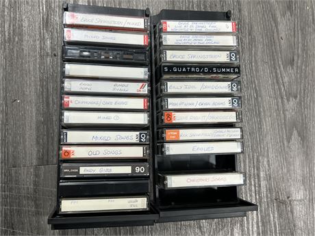 22 BOOTLEG CASSETTE TAPES - EXCELLENT CONDITION