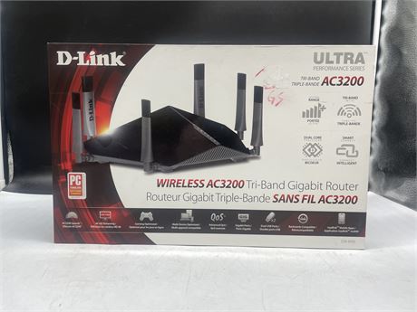 D-LINK TRIBAND AC3200 NEW IN BOX