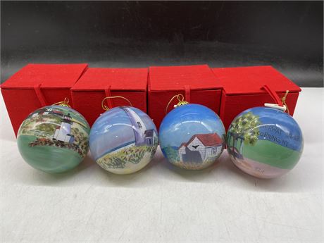 LOT OF 4 GLASS CHRISTMAS ORNAMENTS
