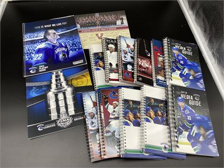 MISC. CANUCKS MEDIA GUIDES & MAGAZINES (Pickup only)
