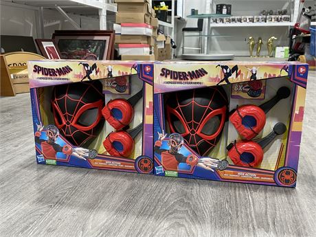 2 NEW SPIDER-MAN ACROSS THE SPIDERVERSE WEB ACTION GEAR