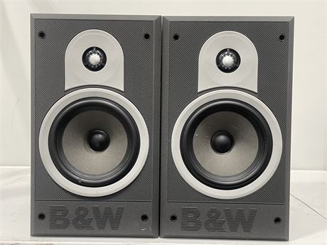 B&W DM550 MADE IN ENGLAND SPEAKERS (8”x9”x14”)