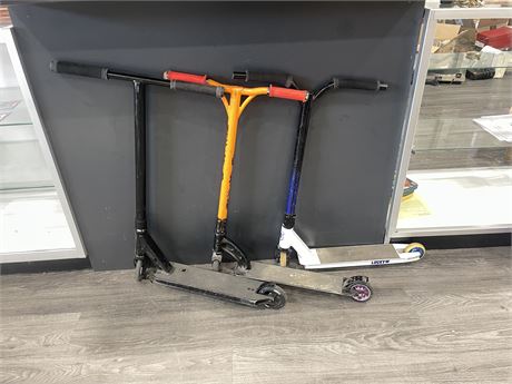 3 HIGH END SCOOTERS