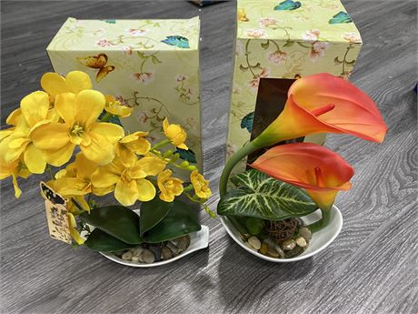 2 NEW ARTIFICIAL ORCHIDS IN CERMIC