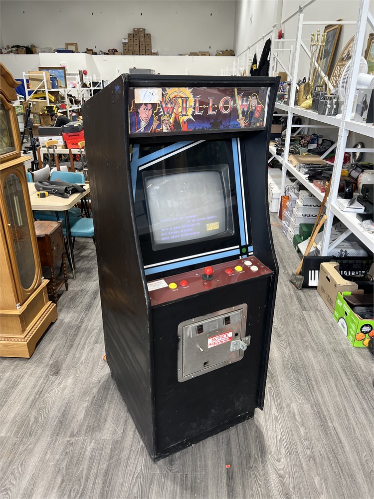 willow arcade cabinet