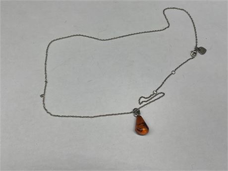925 STERLING SILVER WITH NATURAL AMBER STONE PENDANT NECKLACE