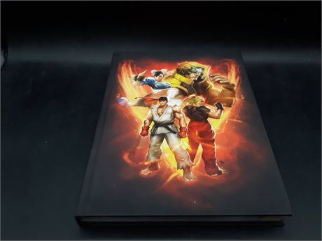 STREET FIGHTER V COLLECTORS HARDCOVER GUIDE BOOK - MINT CONDITION