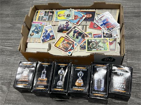 BOX OF MISC NHL CARDS & MCDONALDS COLLECTABLE TROPHIES M