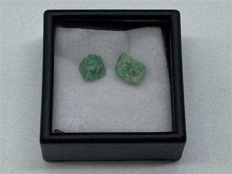 GENUINE COLOMBIAN EMERALD CRYSTAL SPECIMENS - 3.38CT