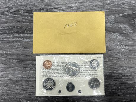 ROYAL CANADIAN MINT 1968 COIN SET