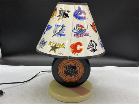 NHL LAMP - WORKING (14” TALL)