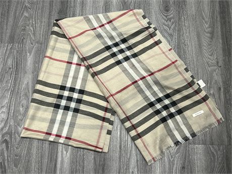 BURBERRY MADE IN SCOTLAND SCARF
